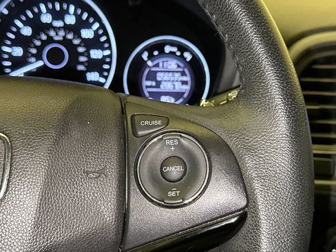 Used 2022 Honda HR-V Sport image 26