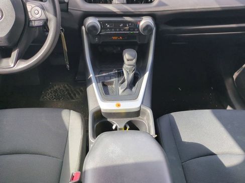 Certified 2021 Toyota RAV4 LE image 18