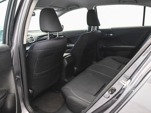 Used 2015 Honda Accord Sport image 29