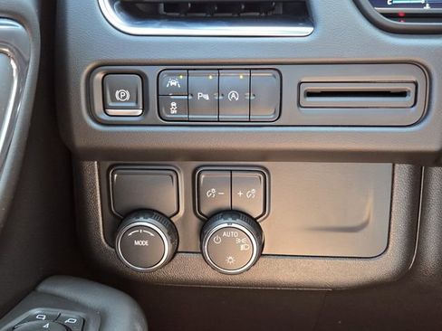 Used 2023 Chevrolet Tahoe RST w/ Sport Performance Package RWD image 30