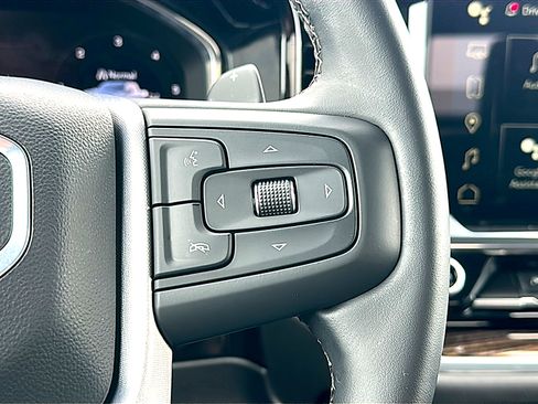 Used 2025 GMC Sierra 1500 Elevation w/ Elevation Premium Package image 29