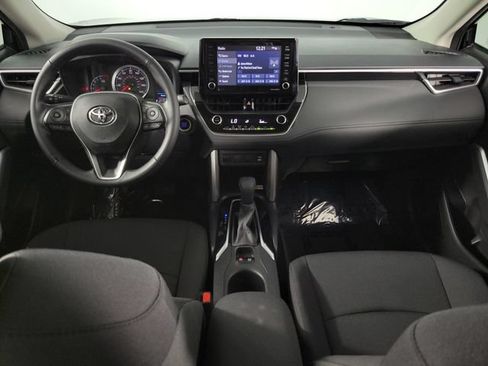Used 2022 Toyota Corolla Cross LE FWD image 25