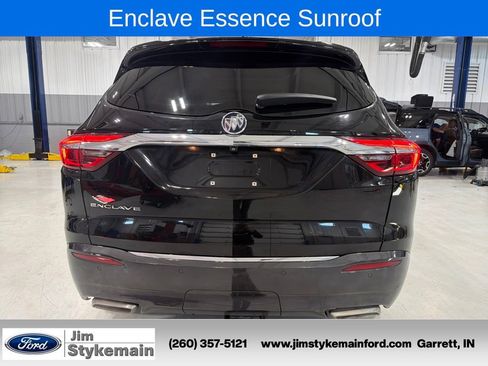 Used 2021 Buick Enclave Essence w/ Sound and Sites Package FWD image 6