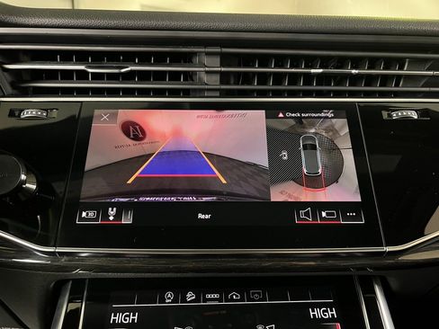 Used 2021 Audi Q7 2.0T Premium w/ Convenience Package image 26