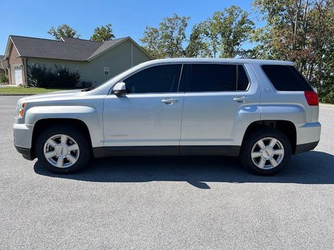 Used 2016 GMC Terrain SLE image 25