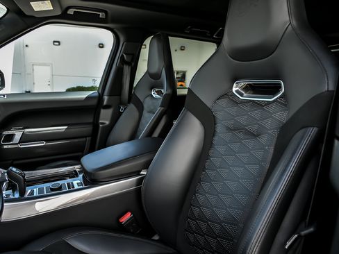 Used 2022 Land Rover Range Rover Sport SVR AWD/4WD image 29