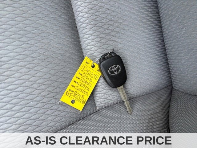 Used 2016 Toyota Corolla LE FWD image 16