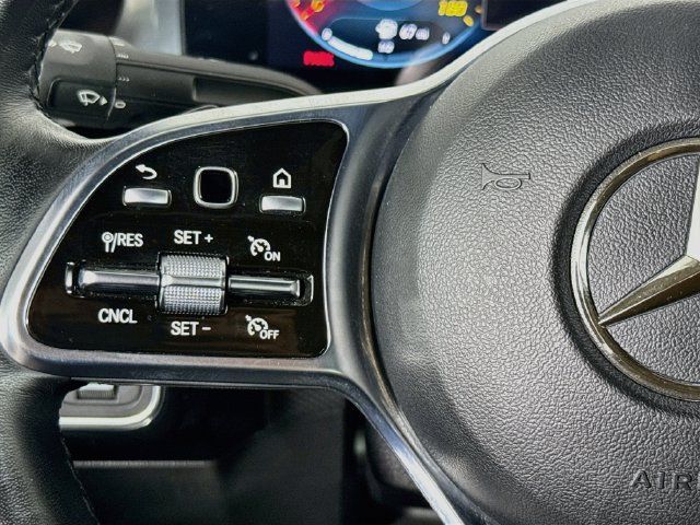 Used 2023 Mercedes-Benz CLA 250 4MATIC image 11