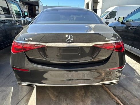 Used 2022 Mercedes-Benz S 500 4MATIC image 5