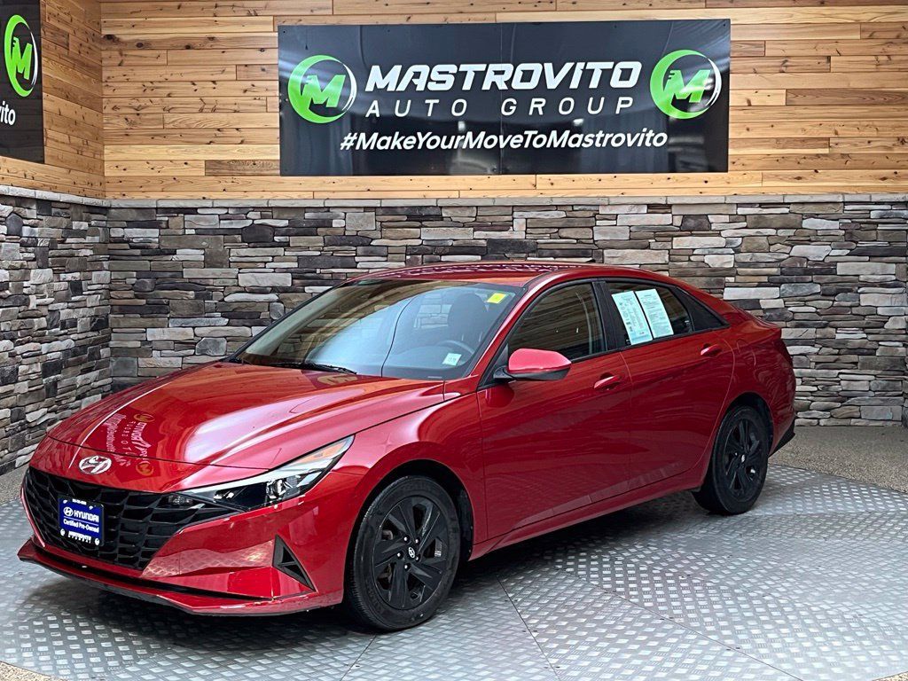Used 2023 Hyundai Elantra SEL FWD image 12