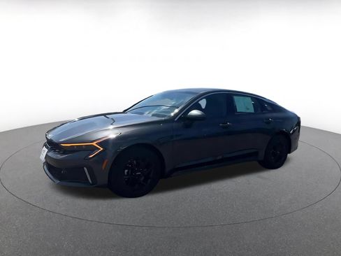 Used 2025 Kia K5 LXS FWD image 8