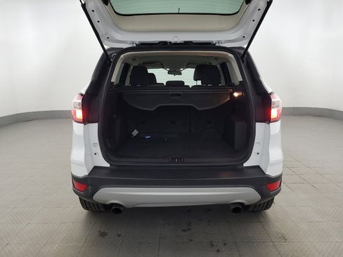 Used 2017 Ford Escape SE AWD/4WD image 29