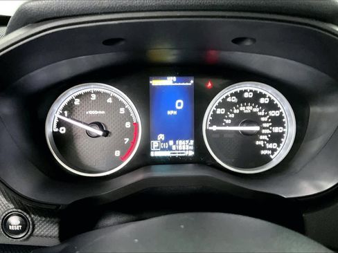 Used 2022 Subaru Forester Premium image 26