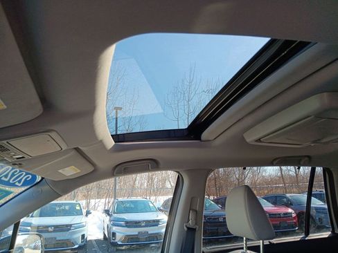 Used 2020 Honda Pilot Touring image 25