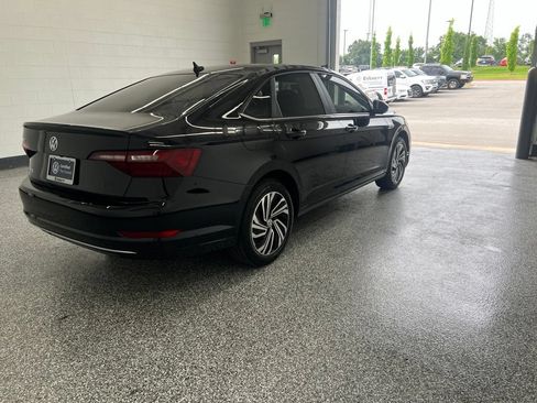 Certified 2020 Volkswagen Jetta SEL FWD image 5