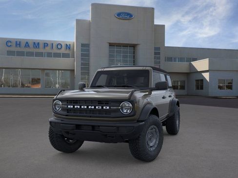 New 2025 Ford Bronco 4-Door w/ Sasquatch Package image 2
