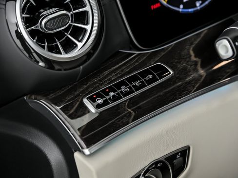 Used 2019 Mercedes-Benz E 63 AMG S w/ Driver Assistance Package image 28