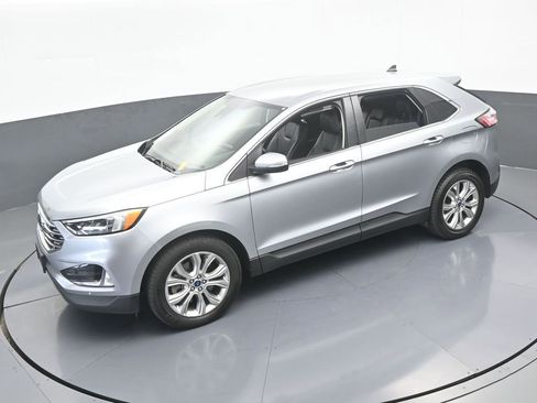 Used 2022 Ford Edge Titanium w/ Equipment Group 301A image 54