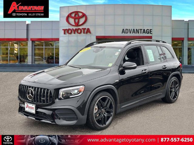 Used 2022 Mercedes-Benz GLB 35 AMG 4MATIC image 4
