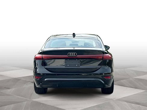 Used 2025 Audi A6 e-tron Premium Plus w/ Premium Plus RWD image 7