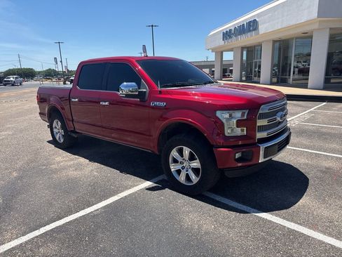 Used 2016 Ford F150 Platinum w/ Equipment Group 701A Luxury AWD/4WD image 16
