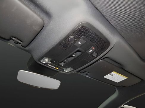 Used 2020 Audi Q3 2.0T Premium w/ Convenience Package image 21