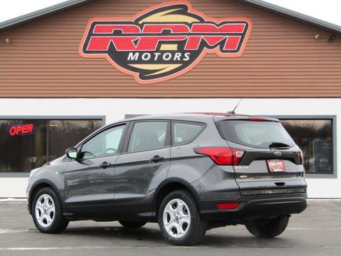 Used 2019 Ford Escape S image 6