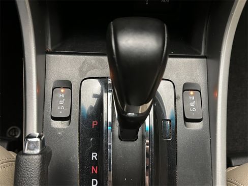 Used 2013 Honda Accord EX-L image 17