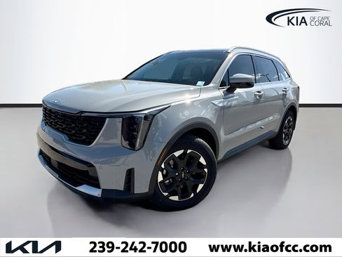New 2026 Kia Sorento S image 1