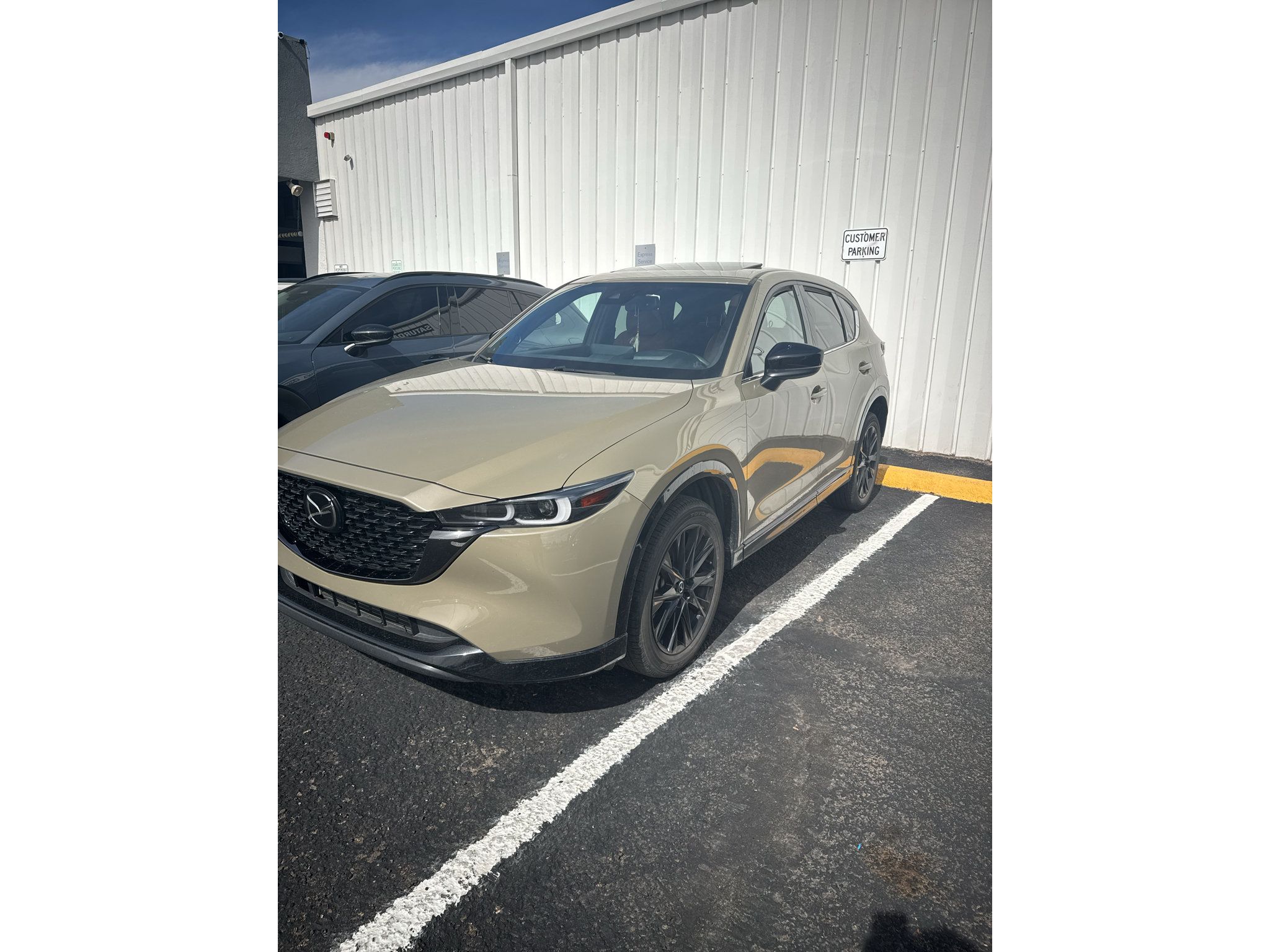 Used 2024 MAZDA CX-5 Carbon Edition AWD/4WD image 1