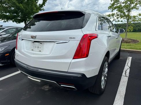 Used 2018 Cadillac XT5 Platinum w/ Driver Assist Package AWD/4WD image 2