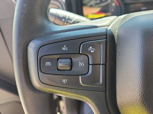 Used 2025 Chevrolet Silverado 1500 Custom AWD/4WD image 25