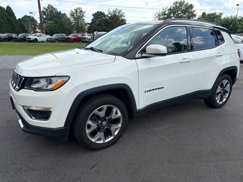 Used 2018 Jeep Compass Limited w/ Navigation Group AWD/4WD image 7