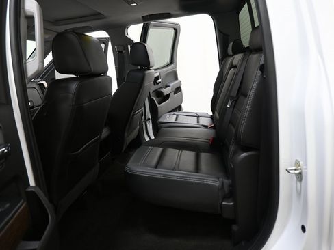 Used 2017 GMC Sierra 2500 Denali w/ Duramax Plus Package image 22