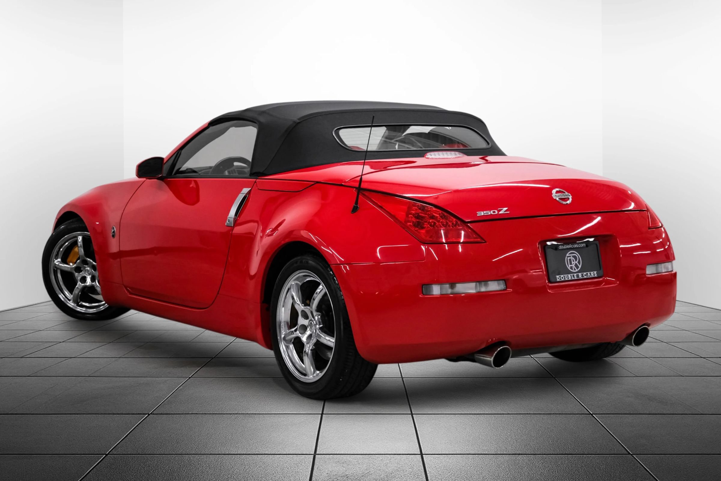 Used 2008 Nissan 350Z Grand Touring RWD image 10