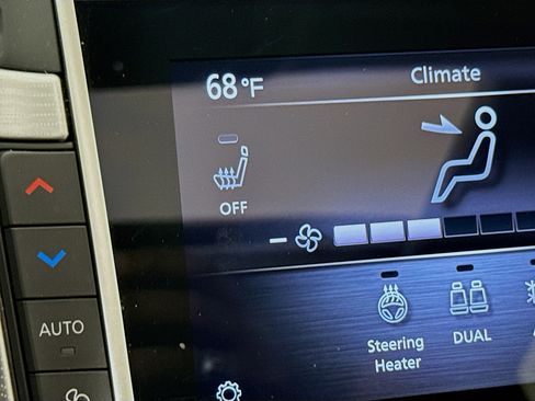 Used 2023 INFINITI Q50 Luxe w/ Cargo Package AWD/4WD image 22