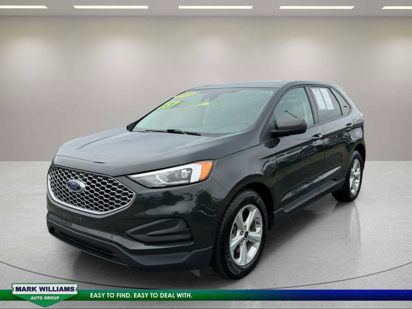 Used 2024 Ford Edge SE AWD/4WD image 4