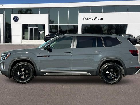 New 2025 Volkswagen Atlas Peak Edition SE AWD/4WD image 7