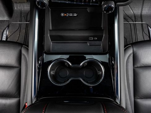 Used 2025 Chevrolet Tahoe RST image 27