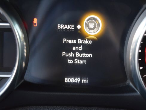 Used 2020 Jeep Gladiator Mojave image 14