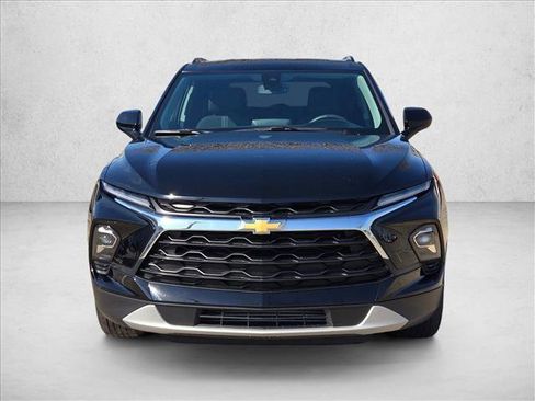 Used 2024 Chevrolet Blazer LT w/ Convenience Package image 2