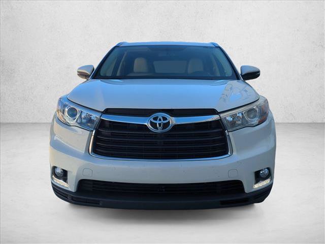 Used 2014 Toyota Highlander Limited FWD image 2