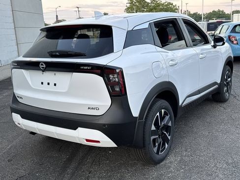 New 2025 Nissan Kicks SV AWD/4WD image 12