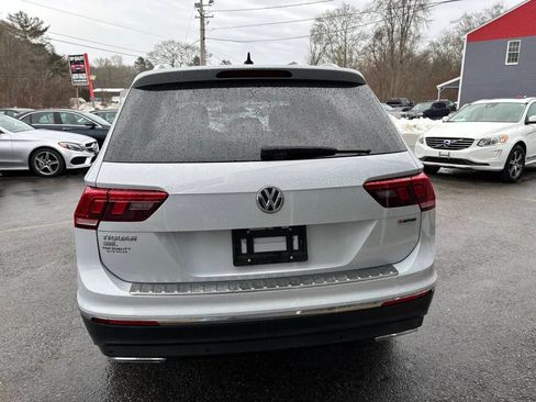 Used 2019 Volkswagen Tiguan SEL Premium image 4