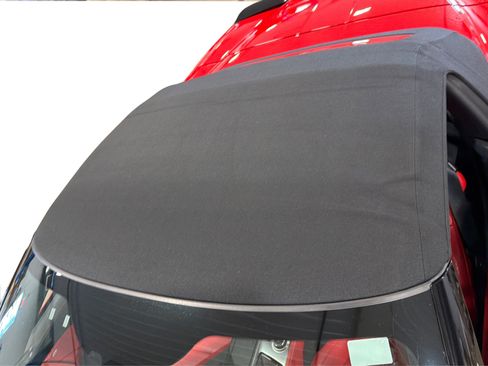 Used 2019 Chevrolet Corvette Stingray Convertible RWD image 10