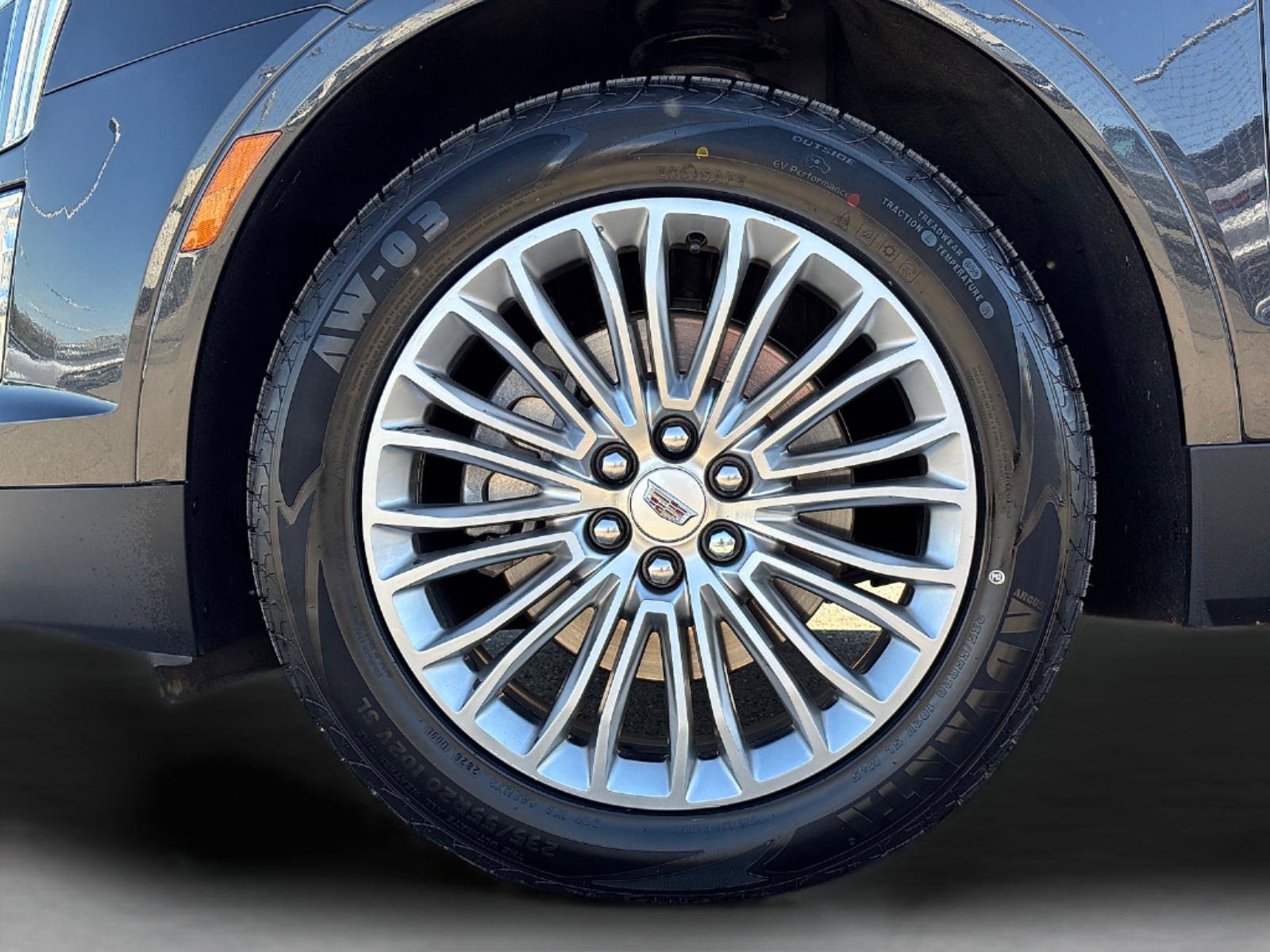 Used 2020 Cadillac XT5 Luxury FWD image 13