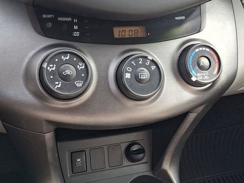 Used 2009 Toyota RAV4 4WD image 15