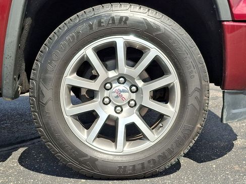 Used 2015 GMC Sierra 1500 Denali AWD/4WD image 27