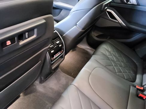 Used 2023 BMW X6 xDrive40i AWD/4WD image 28