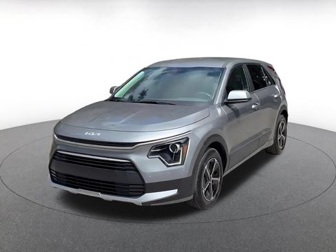 Used 2026 Kia Niro LX FWD image 7